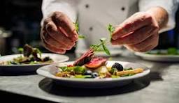 2,029,700+ Food And Beverage Service Stock Photos, Pictures ...
